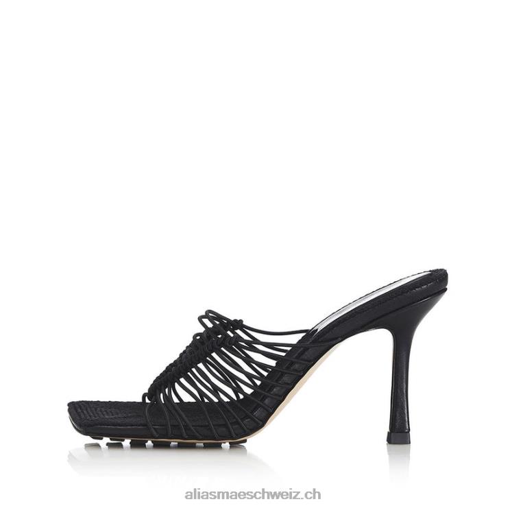 CH Alias Mae lettie Schwarz V6F8N99